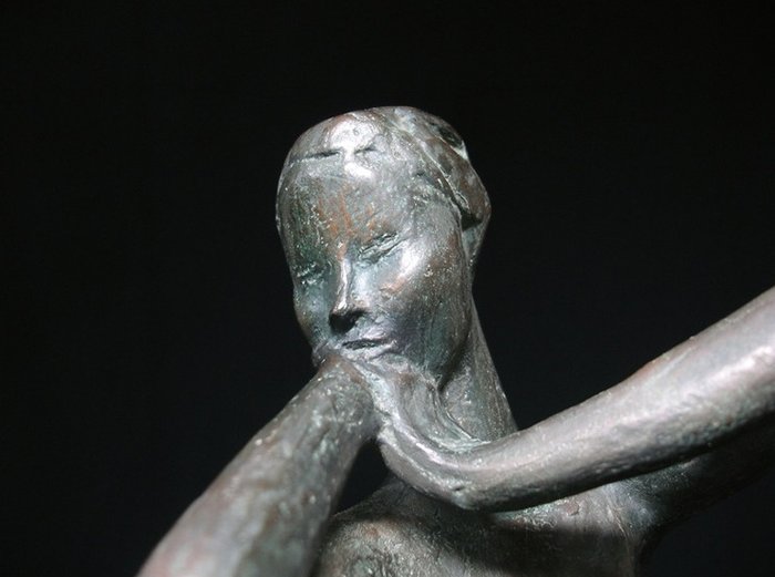 Asakura Kyoko — Bronze Sculpture 'Te wo Kumu Onna' (Woman Clasping Her Hands) (Sold)