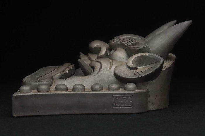 Enshū Onihide — Demon face tiles: the face of a demon that looks as if it has been given a soul (Sold)