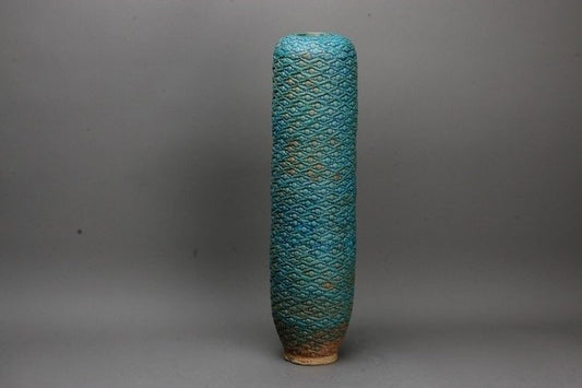 Koinuma Michio — Brilliant Turquoise Relief-Lattice Stoneware Vase — with signed tomobako (Sold)