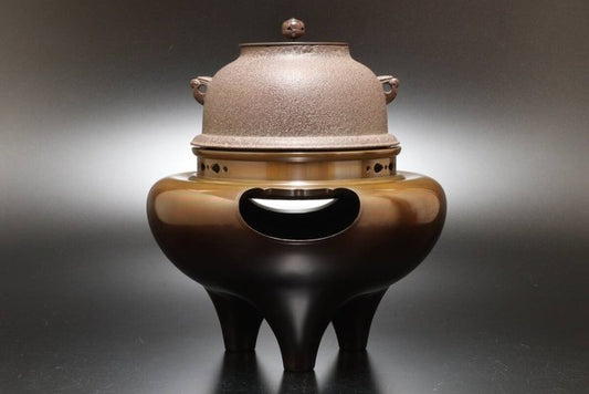 Kanaya Joun — Bronze Brazier with True-form Kettle Set (Sold)