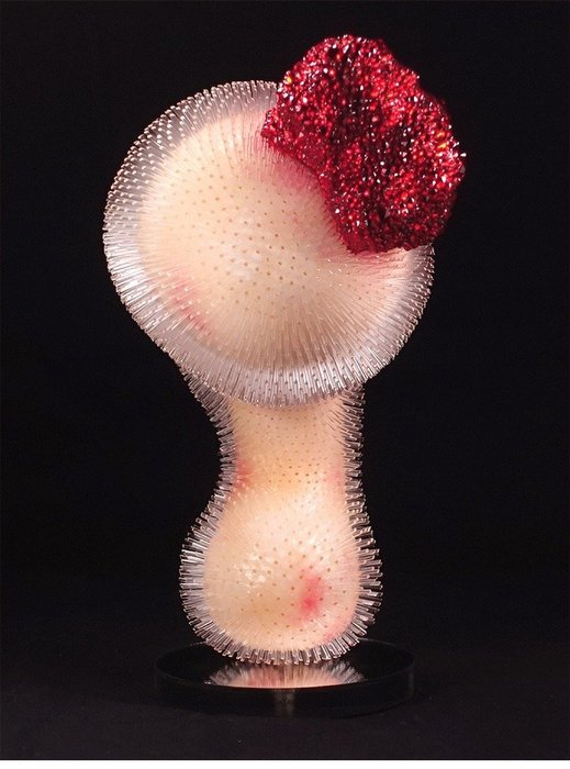 Ayako Hirogaki — "Ribbon" — A Mystical Glass Rod Sculpture Blurring the Boundary of Space (Sold)