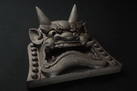 Enshū Onihide — Demon face tiles: the face of a demon that looks as if it has been given a soul (Sold)