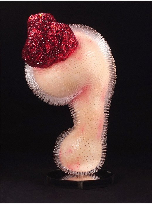 Ayako Hirogaki — "Ribbon" — A Mystical Glass Rod Sculpture Blurring the Boundary of Space (Sold)