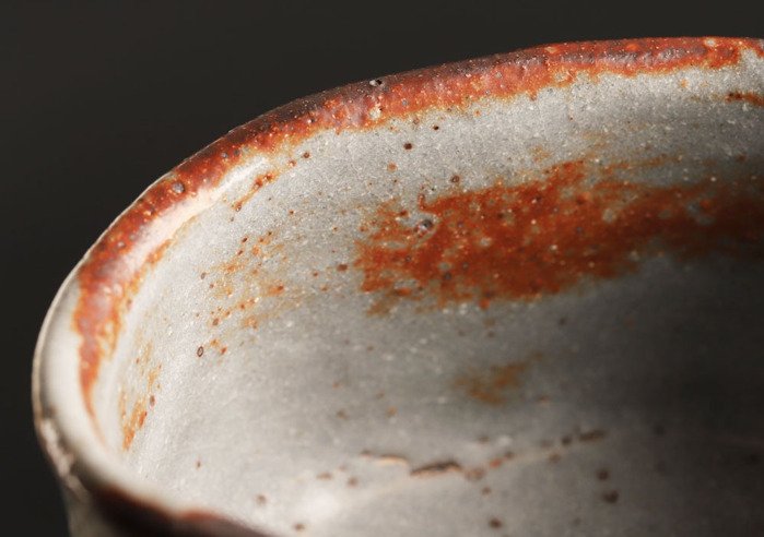 Arakawa Toyozo — Nezumi-Shino Tea Bowl (Sold)