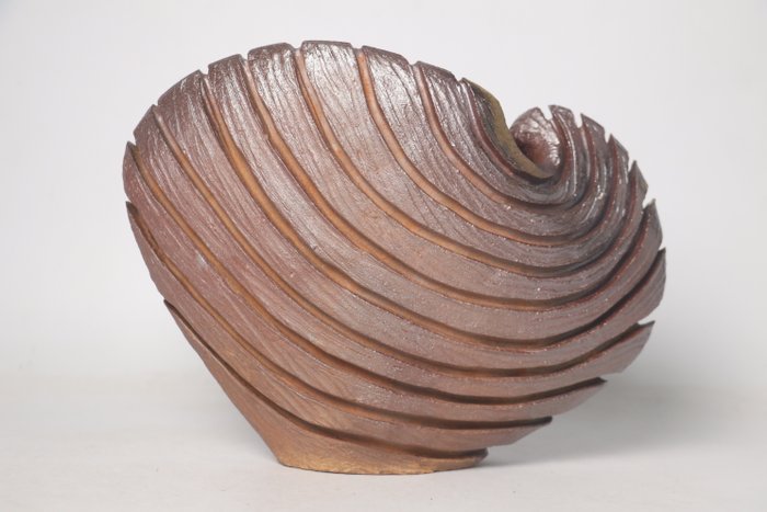 Yamamoto Izuru — Burgundy Clay Flower Vase Sculptural Bizen Form (Sold)