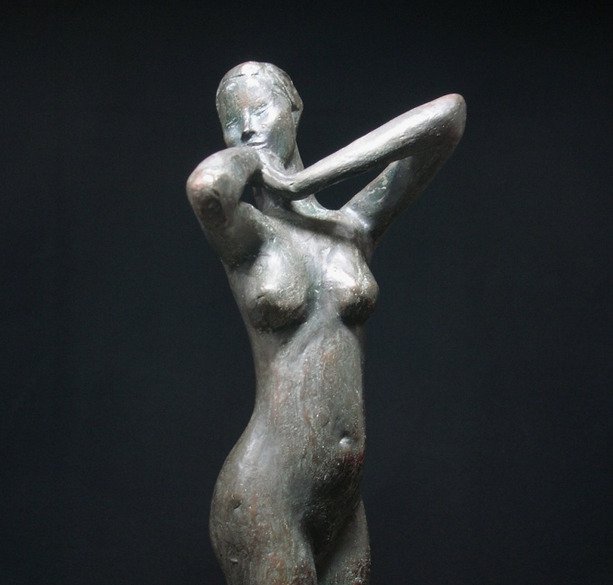 Asakura Kyoko — Bronze Sculpture 'Te wo Kumu Onna' (Woman Clasping Her Hands) (Sold)