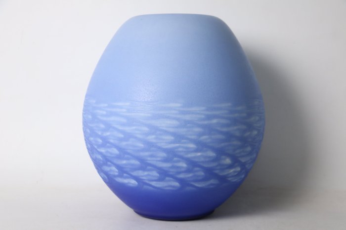 Ishibashi Yushi — Carved and Coloured Celadon Vase — Saikoku Seiji (Sold)