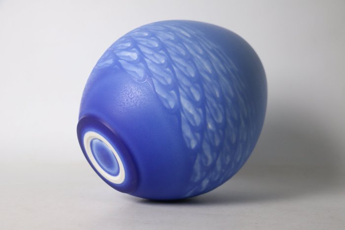 Ishibashi Yushi — Carved and Coloured Celadon Vase — Saikoku Seiji (Sold)